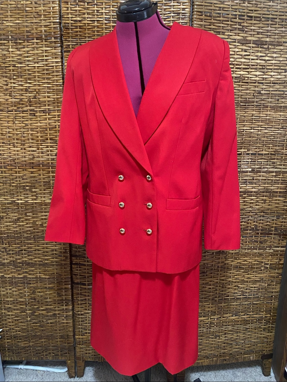 Vintage 1980s/1990’s Worthington Red Double Breasted Jacket & Skirt Suit 12 & 14